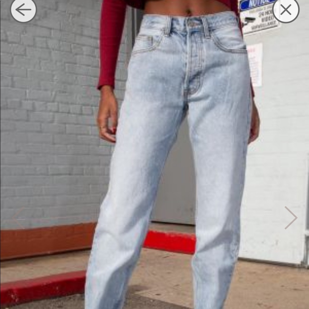 Brand New Brandy Melville Addison Jean!!